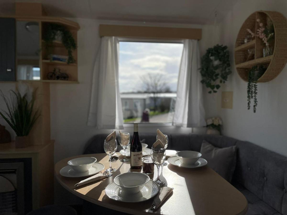 Little Owl - Holiday Home - Caravan Break Tunstall  エクステリア 写真